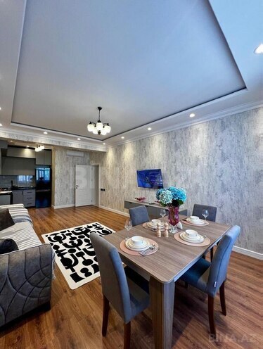 Сдаётся 3-комн. новостройка 120 м², м. Гянджлик, photo 3 from 16