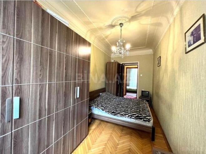 Продаётся 4-комн. вторичка 105 м², м. Ичеришехер, photo 6 from 12