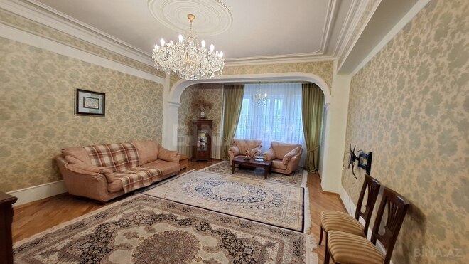 Satılır 4 otaqlı yeni tikili 160 m², 8 Noyabr m., photo 1 from 32