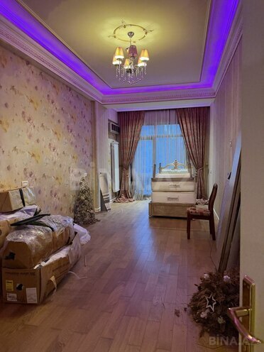 Продаётся 4-комн. новостройка 240 м², м. Низами, photo 16 from 31