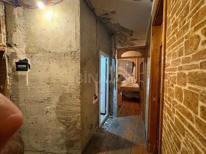 Satılır 2 otaqlı köhnə tikili 65 m², Əhmədli q., photo 7 from 10
