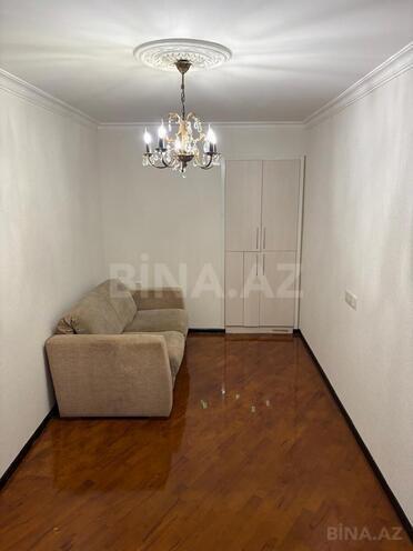 Satılır 2 otaqlı köhnə tikili 40 m², İnşaatçılar m., photo 3 from 11