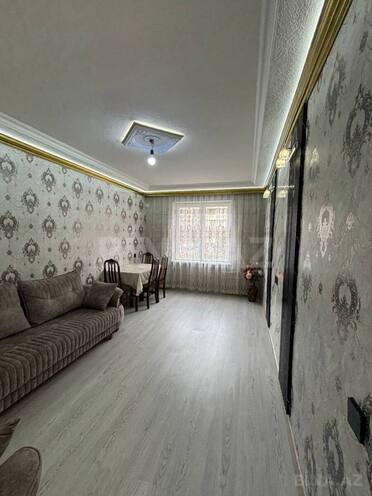 Satılır 2 otaqlı köhnə tikili 60 m², Əhmədli m., photo 1 from 11