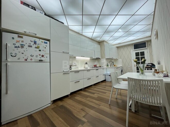 Продаётся 3-комн. новостройка 123 м², Хатаинский р., photo 25 from 31