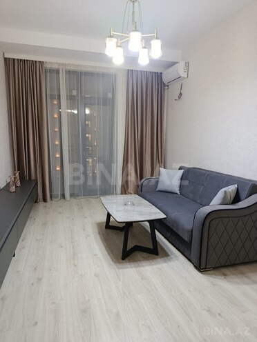 Сдаётся 2-комн. новостройка 70 м², м. Низами, photo 1 from 18