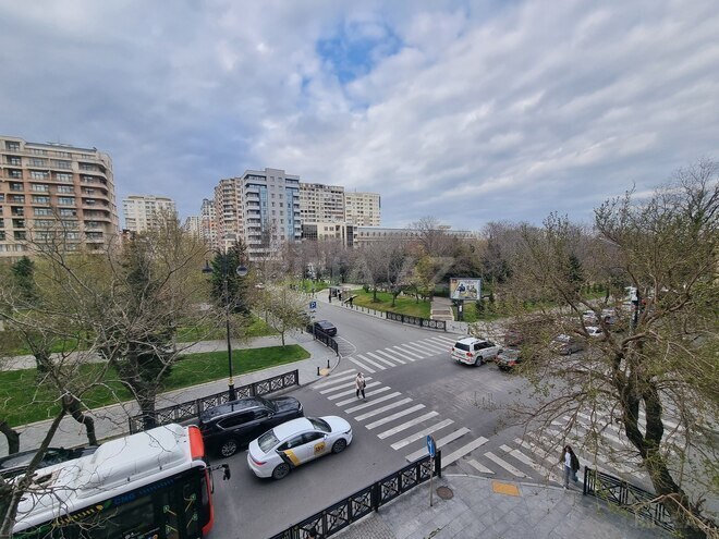 Продаётся 4-комн. новостройка 184 м², Насиминский  р., photo 4 from 12