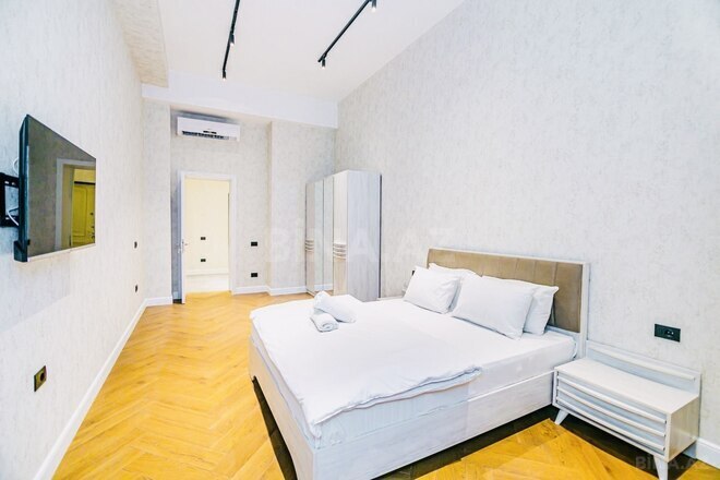 Satılır 4 otaqlı yeni tikili 171 m², Sahil m., photo 8 from 15