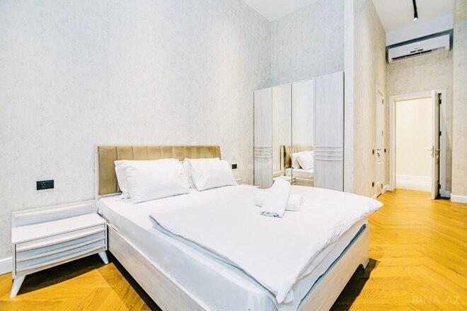 Satılır 4 otaqlı yeni tikili 171 m², Sahil m., photo 13 from 15