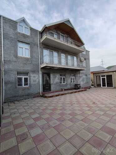 Продаётся 9-комн. дом/дача 450 м², пос. Бина, photo 1 from 31