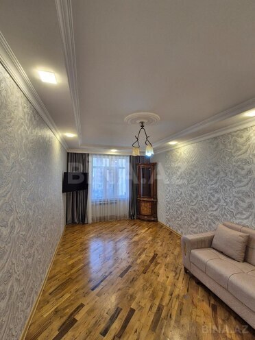 Продаётся 2-комн. вторичка 60 м², Хатаинский р., photo 3 from 15