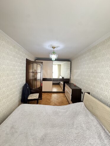 Satılır 3 otaqlı köhnə tikili 65 m², Elmlər Akademiyası m., photo 8 from 20
