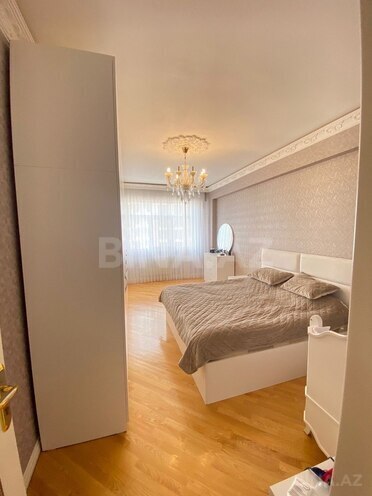 Продаётся 3-комн. новостройка 110 м², м. Иншаатчылар, photo 4 from 13