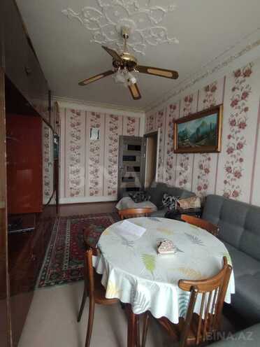 Satılır 2 otaqlı köhnə tikili 70 m², Köhnə Günəşli q., photo 1 from 17