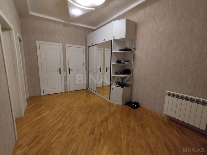 Продаётся 3-комн. новостройка 100 м², Абшеронcкий  р., photo 9 from 32