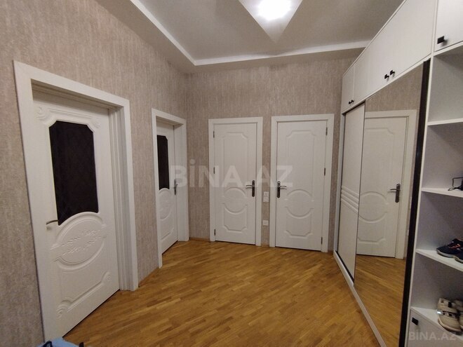 Продаётся 3-комн. новостройка 100 м², Абшеронcкий  р., photo 10 from 32