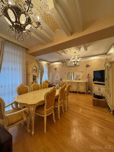 Satılır 3 otaqlı yeni tikili 141 m², 28 May m., photo 1 from 23