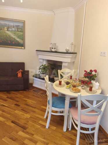 İcarəyə verilir 5 otaqlı köhnə tikili 155 m², Sahil m., photo 3 from 24