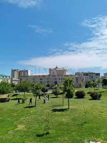 İcarəyə verilir 5 otaqlı köhnə tikili 155 m², Sahil m., photo 23 from 24