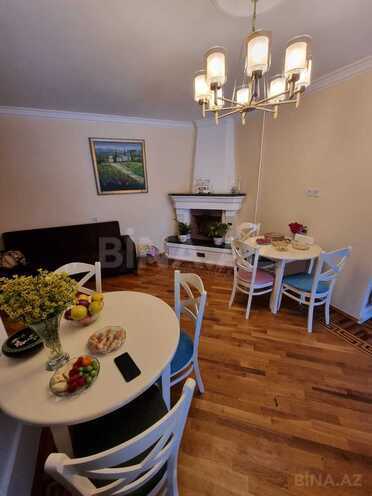 İcarəyə verilir 5 otaqlı köhnə tikili 155 m², Sahil m., photo 1 from 24