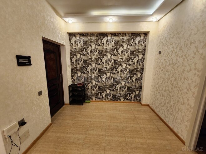 Сдаётся 2-комн. новостройка 70 м², м. Нефтчиляр, photo 8 from 15