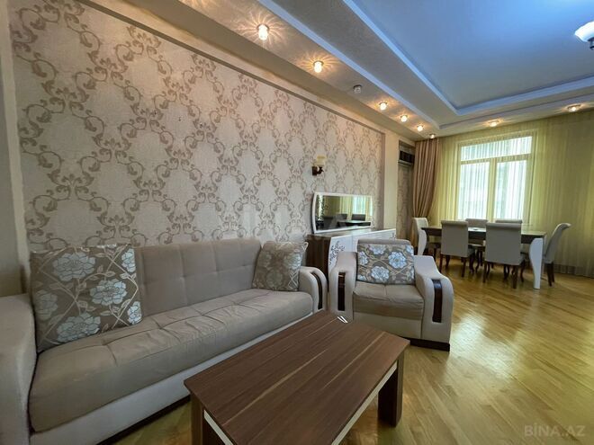 İcarəyə verilir 3 otaqlı yeni tikili 150 m², Nizami m., photo 4 from 17