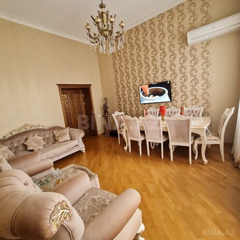 Продаётся 3-комн. вторичка 90 м², м. 28 мая, photo 1 from 15