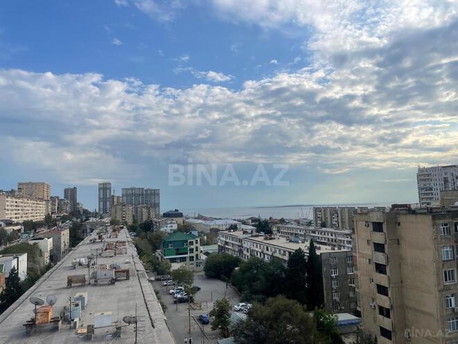 Продаётся 2-комн. вторичка 42 м², м. Ази Асланов, photo 17 from 20