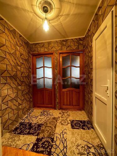 Продаётся 2-комн. вторичка 42 м², м. Ази Асланов, photo 13 from 20