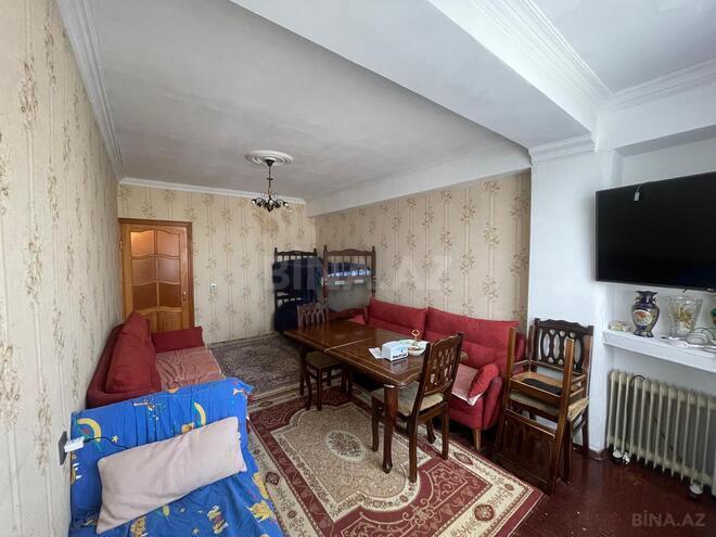 Продаётся 2-комн. вторичка 42 м², м. Ази Асланов, photo 5 from 20