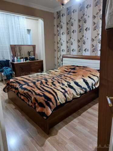 Сдаётся 3-комн. вторичка 85 м², м. Нефтчиляр, photo 16 from 18