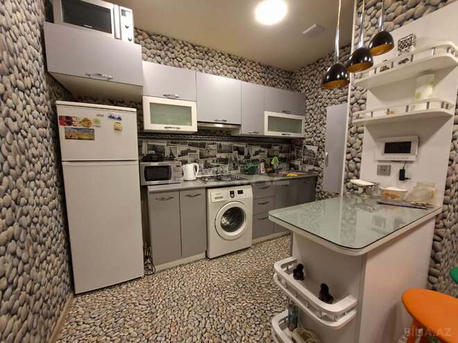 İcarəyə verilir 2 otaqlı köhnə tikili 60 m², Sahil m., photo 8 from 16