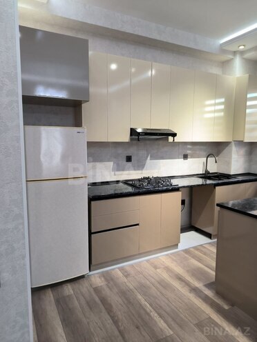 Сдаётся 3-комн. новостройка 75 м², Абшеронcкий  р., photo 1 from 14