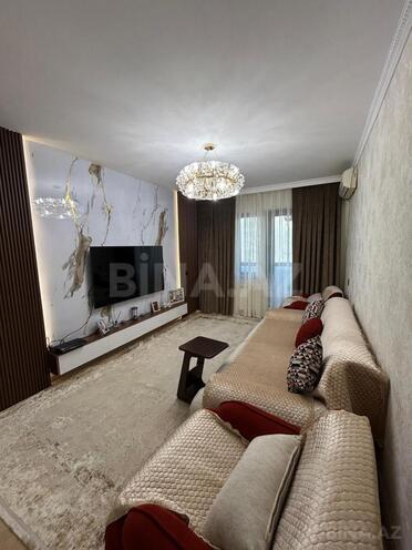 Satılır 4 otaqlı köhnə tikili 100 m², İnşaatçılar m., photo 1 from 31