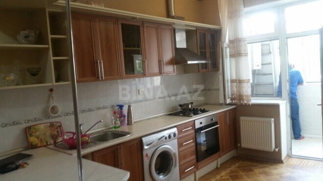 İcarəyə verilir 1 otaqlı köhnə tikili 30 m², 28 May m., photo 6 from 10