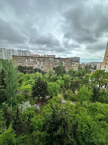 Satılır 3 otaqlı köhnə tikili 60 m², Həzi Aslanov m., photo 12 from 17
