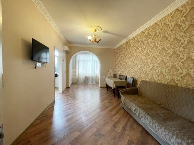 Сдаётся 2-комн. вторичка 55 м², м. Мемар Аджеми, photo 3 from 12