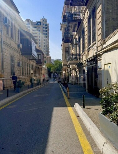 İcarəyə verilir 2 otaqlı köhnə tikili 60 m², Sahil m., photo 1 from 9