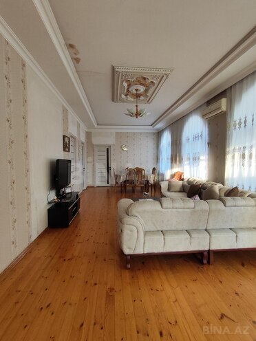 Продаётся 8-комн. дом/дача 250 м², пос. Ази Асланова, photo 1 from 16
