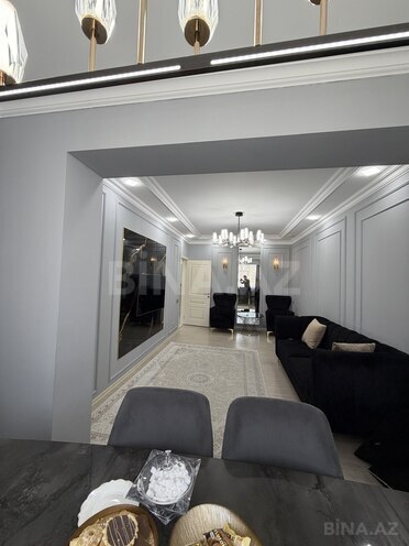 Продаётся 3-комн. вторичка 90 м², м. Иншаатчылар, photo 3 from 13
