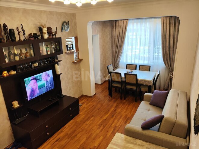 Сдаётся 2-комн. вторичка 57 м², м. Гянджлик, photo 1 from 14