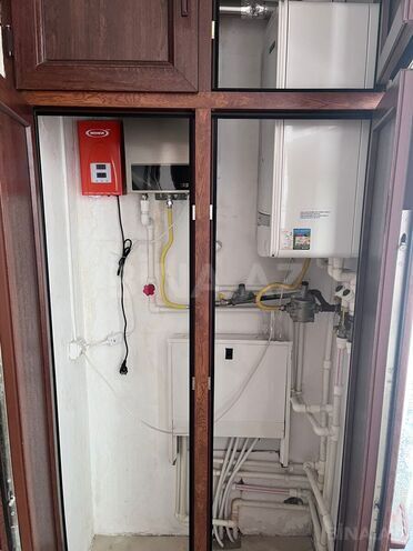 Satılır 5 otaqlı köhnə tikili 120 m², Bakıxanov q., photo 19 from 23