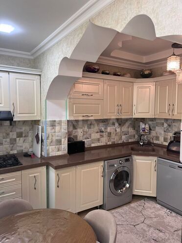 Satılır 5 otaqlı köhnə tikili 120 m², Bakıxanov q., photo 4 from 23