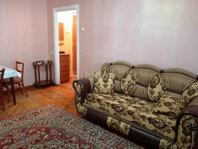 Продаётся 2-комн. вторичка 45 м², м. Нефтчиляр, photo 3 from 8