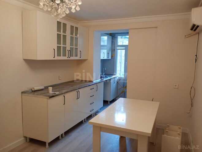 Satılır 2 otaqlı köhnə tikili 30 m², Nəriman Nərimanov m., photo 1 from 9