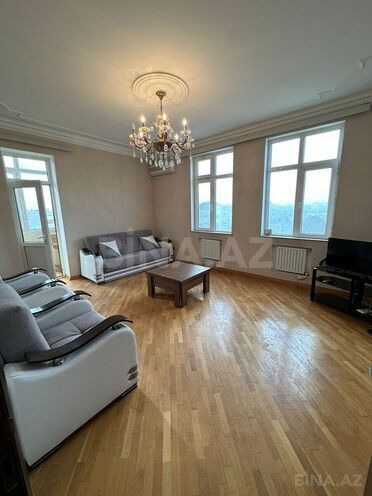 Сдаётся 2-комн. новостройка 76 м², м. Нариман Нариманов, photo 3 from 10