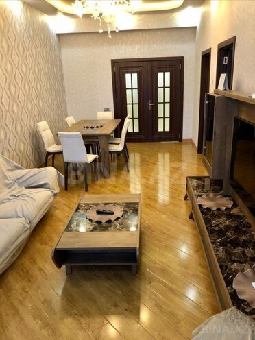 Сдаётся 2-комн. новостройка 70 м², м. Шах Исмаил Хатаи, photo 3 from 6