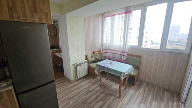 Продаётся 2-комн. вторичка 71 м², м. Элмляр Академиясы, photo 6 from 14
