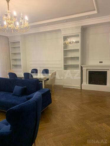 Сдаётся 3-комн. новостройка 180 м², м. 28 мая, photo 1 from 13