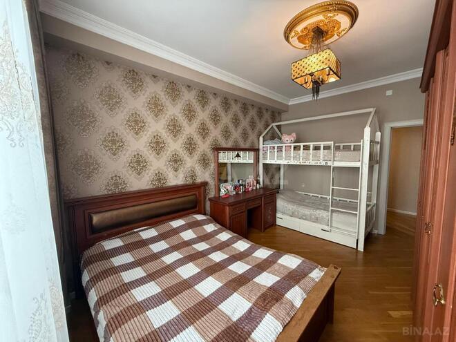 Satılır 4 otaqlı yeni tikili 135 m², İnşaatçılar m., photo 13 from 26