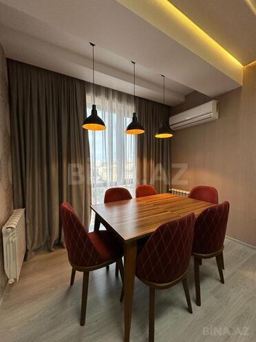 Продаётся 3-комн. новостройка 65 м², м. Ази Асланов, photo 1 from 16
